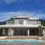 Casa com 5 Quartos, Piscina, Área Gourmet, 341 m² Construído - Ubatiba - Maricá/RJ