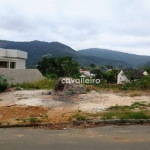 Terreno linear em localização privilegiada, com Projeto para 4 casas aprovado, à venda por R$ 180.000,00 ; São José do Imbassaí - Maricá - Rj