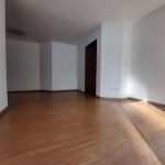 Excelente Apartamento com 03 dormitórios -Suite + 02 vagas + Deposito!