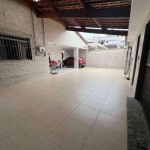 Casa com 5 dormitórios à venda, 200 m² por R$ 960.000 - Tupi - Praia Grande/SP