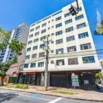 Apartamento com 1 dormitório para alugar, 32 m² por R$ 1.556,64/mês - Centro - Curitiba/PR