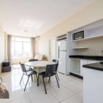 Apartamento com 1 dormitório para alugar, 65 m² por R$ 2000,00/mês - Centro - Curitiba/PR