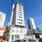 Apartamento com 1 dormitório para alugar, 32 m² por R$ 1.947,97/mês - Centro - Curitiba/PR