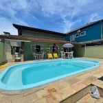 Excelente casa com 5 suítes, varanda gourmet e piscina, na praia do Lázaro em Ubatuba!