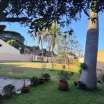 Sobrado à venda em Maringá, Zona 06, com 5 quartos, com 170 m²