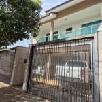 Sobrado à venda em Maringá, Vila Nova, com 3 quartos, com 205.77 m²