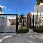 Casa à venda em Maringá, Zona 05, com 3 suítes, com 297.25 m²