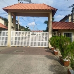 Casa, sala,  2 quartos, cozinha, banheiro, área de serviço, quintal  garagem , condominio com lazer, aceito fgts,