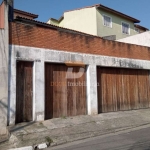 Vendo imóvel  terreo com 03 suites  com ótimo acabamento e estrutura .