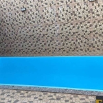 linda casa  com piscina, churrasqueira, sala, garagem para 2 veículos, 1 suíte e 1 quarto . Para lotação no bairro Canto do Mar