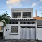 VENDE-SE CASA DUPLEX, BAIRRO DA TORRE.