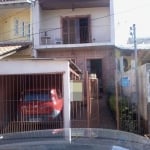 Ótimo sobrado no Bairro Hípica com 2 dormitórios ,Garagem coberta para 1 carro, 2 banheiros, salão de festas, próximo a todos os recursos. O imóvel não pode ser financiado. &lt;BR&gt;Agende já sua vis