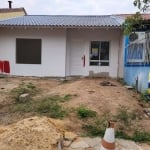 Excelente casa térrea em fase final de construção, no Loteamento Jardins do Prado.&lt;BR&gt;Imóvel conta com 2 dormitórios, sala, cozinha, banheiro, pátio de 40m2 nos fundos e vaga para 2 carros. Lote