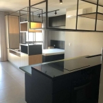 Descubra o seu novo lar no coração de Porto Alegre! Este encantador apartamento, totalmemte mobiliado de 1 dormitório  com cozinha americana, churrasqueira, andar alto com vista está localizado na Rua