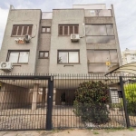 Este duplex possui 2 quartos, uma área privativa de 90 metros quadrados e uma excelente localização no Jardim Lindóia. O imóvel é muito espaçoso e foi adaptado para conter dois quartos, sendo um deles