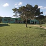 Sítio na Lomba do Pinheiro, com 2 casas no terreno.&lt;BR&gt;&lt;BR&gt;Excelente Sítio no Lami, divisa com a Lomba do Pinheiro, 6 Hectares, benfeitorias, nascentes.&lt;BR&gt;Venha descansar em lugar s