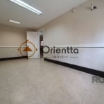 Imobiliária Orientta ALUGA!&lt;BR&gt;APARTAMENTO COMERCIAL TÉRREO - BAIRRO PRAIA DE BELAS - 2 SALAS - 102 m²&lt;BR&gt;&lt;BR&gt;Excelente oportunidade para quem busca um ponto comercial bem localizado