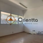 Imobiliária Orientta ALUGA!&lt;BR&gt;&lt;BR&gt;SALA COMERCIAL NO EDIFÍCIO ROYAL CENTER - ÓTIMA ILUMINAÇÃO E VISTA - BAIRRO BELA VISTA&lt;BR&gt;&lt;BR&gt;Excelente sala comercial localizada no Edifício