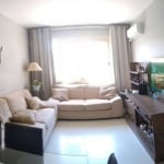 Apartamento com 02 quartos no bairro Menino Deus, Porto Alegre/RS     &lt;BR&gt;&lt;BR&gt;Apartamento amplo de 02 dormitórios, banheiro, sala, cozinha e área de serviço. &lt;BR&gt;Prédio muito bem con