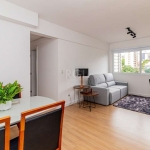 Apartamento mobiliado e decorado, localizado no bairro  Higienópolis, com 76,40m² no 8º andar. Imóvel com 03 dormitórios, sendo uma suite, sala de estar/jantar, cozinha completa, banheiro social, área