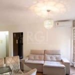 APARTAMENTO, 2 DORMITÓRIOS, BAIRRO NONOAI, PORTO ALEGRE/RS      &lt;BR&gt; &lt;BR&gt;Excelente apartamento; com 02 dormitórios; living estar e  jantar; banheiro social, área de serviço; com Elevador, 