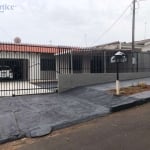 Casa à venda em Maringá, Loteamento Batel, com 4 quartos, com 129.6 m²