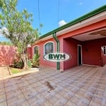 OPORTUNIDADE! Casa ampla, terreno de 250 m², suíte, quintal, bem localizada, bairro Parque Esmeralda