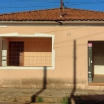 Casa para Venda em Boituva, Centro, 3 dormitórios, 1 banheiro, 1 vaga