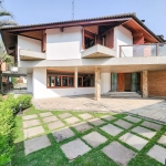 Excelente casa tipo para venda com 4 quartos, sendo 3 suítes, 409m²