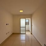 Apartamento 2 quartos, Armários, Sacada, Vila Brasília