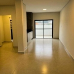 Lindo Sobrado com 3 dormitórios, 3 banheiros e 2 vagas no Residencial Monreale