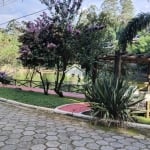 Casa de Condomínio para venda e aluguel em Roseira de 250.00m² com 3 Quartos, 3 Suites e 6 Garagens