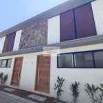 Casa para venda em Maresias de 140.00m² com 3 Quartos, 3 Suites e 2 Garagens