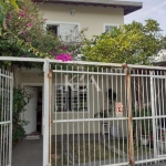 Casa para venda em Jardim Itália de 125.00m² com 3 Quartos, 1 Suite e 2 Garagens