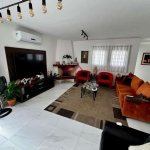 Casa para venda em Vila Oliveira de 298.00m² com 3 Quartos, 1 Suite e 3 Garagens