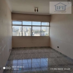 Apartamento para alugar em Centro de 75.00m² com 2 Quartos