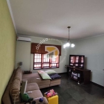 Casa para venda em Jardim Nossa Senhora Aparecida de 257.00m² com 3 Quartos, 1 Suite e 3 Garagens