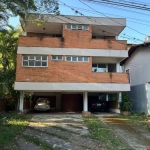 Casa para venda em Alphaville de 319.00m² com 4 Quartos, 1 Suite e 6 Garagens