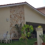 Casa para venda em Alphaville de 262.00m² com 3 Quartos, 1 Suite e 4 Garagens