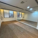 Sala Comercial para alugar em Barra Da Tijuca de 42.00m² com 2 Garagens