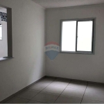 Apartamento para alugar em Loteamento Parque Industrial de 50.00m² com 2 Quartos