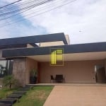 Casa de Condomínio para alugar em Figueira Ii de 185.00m² com 3 Quartos, 1 Suite e 3 Garagens