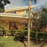 Casa para alugar em Parque Residencial Itapeti de 420.00m² com 4 Quartos e 4 Suites