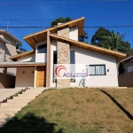 Casa de Condomínio para venda em Vila Verde de 200.00m² com 3 Quartos, 1 Suite e 4 Garagens