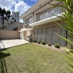 Casa para venda em Juvevê de 300.00m² com 5 Quartos, 2 Suites e 4 Garagens