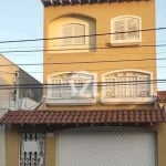 Sobrado para venda em Jardim Santa Carolina de 150.00m² com 3 Quartos, 1 Suite e 3 Garagens