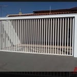 Casa para alugar em Conjunto Habitacional Costa Do Sol de 140.00m² com 3 Quartos, 1 Suite e 2 Garagens