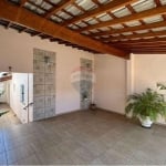 Casa para alugar em Vila Santo Antônio de 71.00m² com 3 Quartos e 2 Garagens