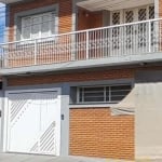 Sobrado para alugar em Vila Arnaldo de 130.00m² com 3 Quartos, 1 Suite e 1 Garagem