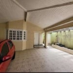 Casa para venda em Alto Ipiranga de 240.00m² com 5 Quartos, 3 Suites e 2 Garagens